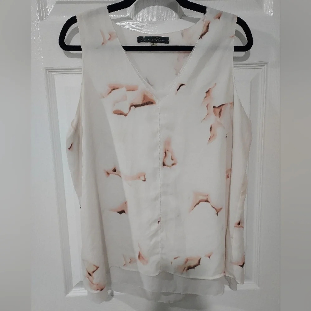 Rose & Olive Double Layered Sleeveless Blouse in Size XL